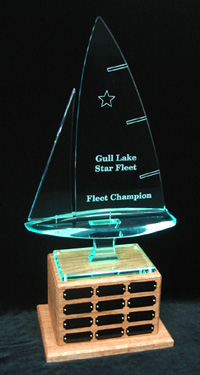 Jade acrylic sailing perpetual trophy, 12 plates